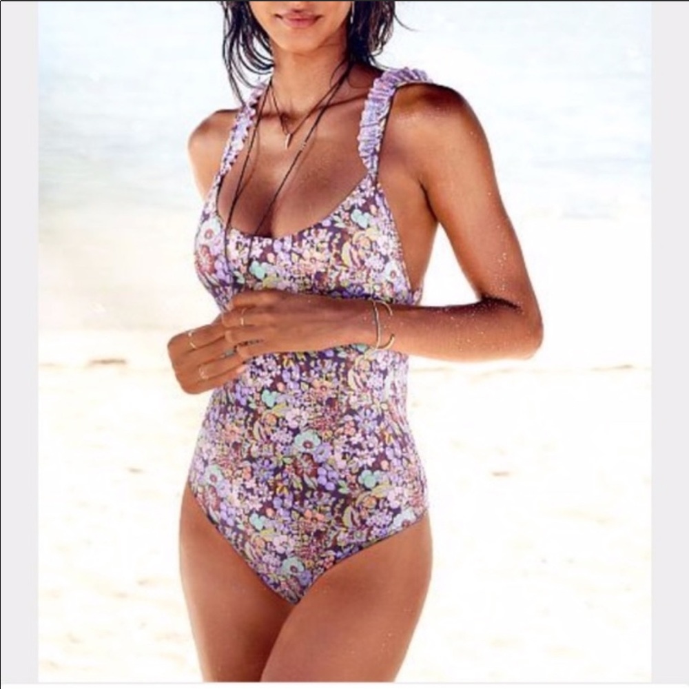 One Piece Victoria’s Secret